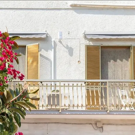 La Caletta * ヴィッラノーヴァ・ディ・オストゥーニ